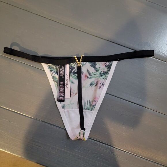 Victoria's Secret Women Smooth Paradise Orchid V-Hardware V-String Panty Size S - Picture 9 of 13